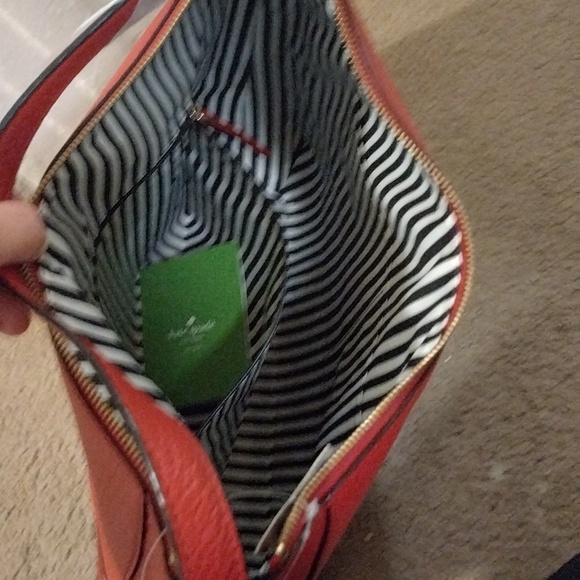 KATE SPADE Southport Avenue Cathy Shoulder Purse - Tomato Red. NWT - Picture 3 of 4